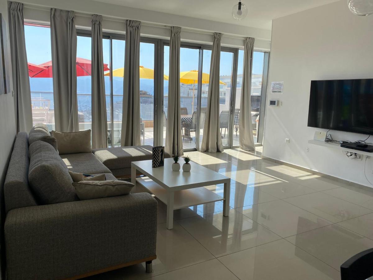 Stunning Penthouse With Sea Views And Private Heated Pool Apartment Eilat Bagian luar foto