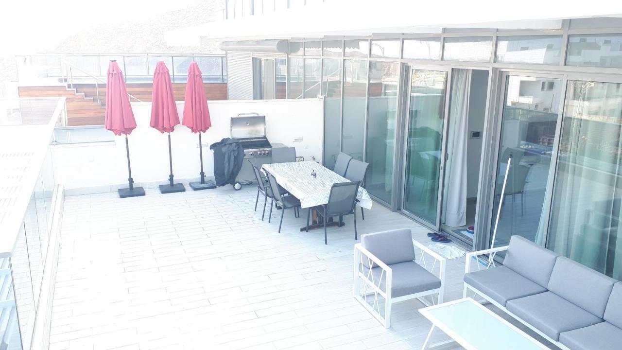Stunning Penthouse With Sea Views And Private Heated Pool Apartment Eilat Bagian luar foto